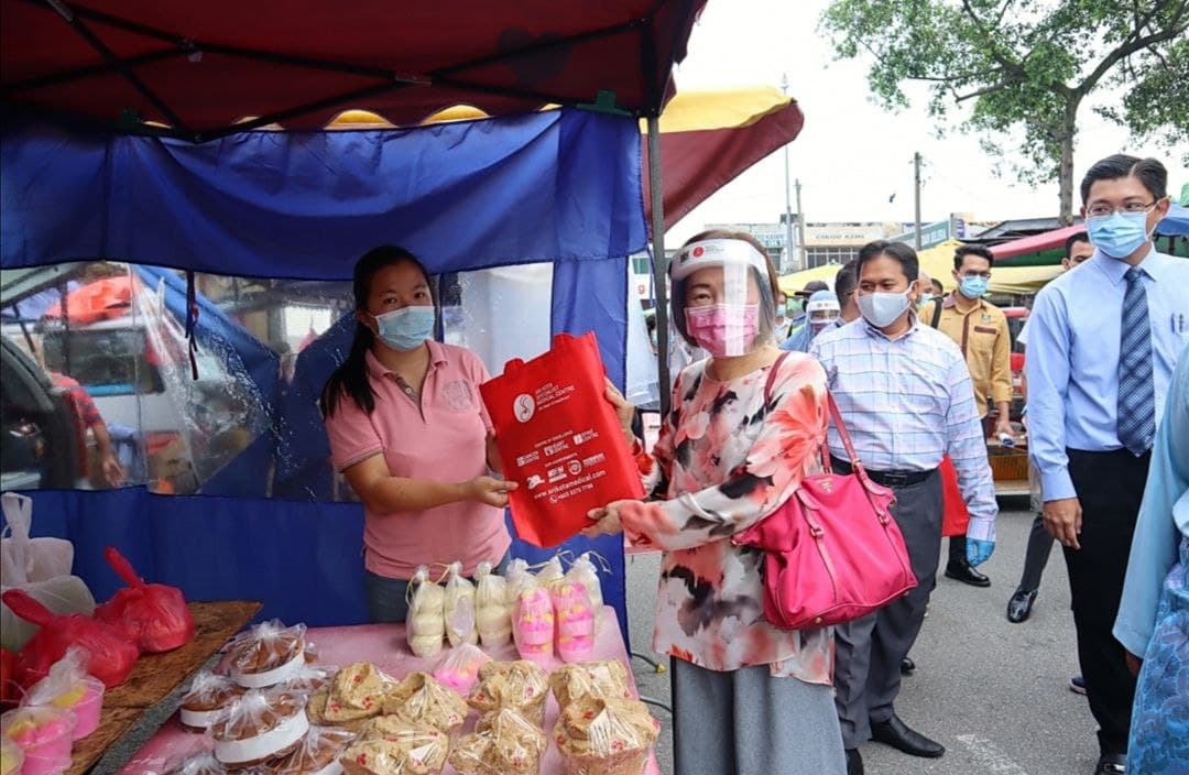 Sri Kota Specialist Medical Centre Donates 500 Face Shields To Protect ...