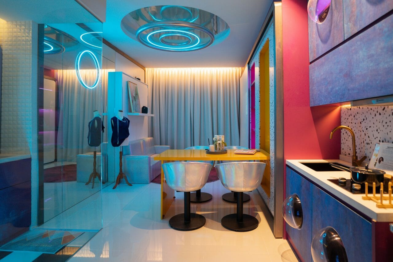 Galactic-themed-show-unit-at-Astrum-Ampang-Experiential-Centre-1280x853.jpg